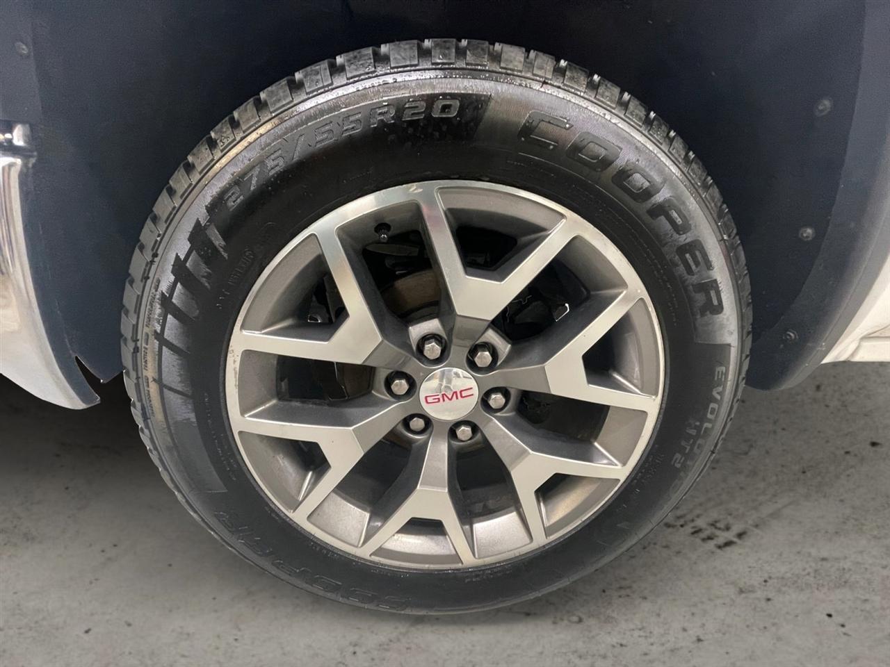 GMC Sierra 1500 SLT Crew Cab 4WD 2014