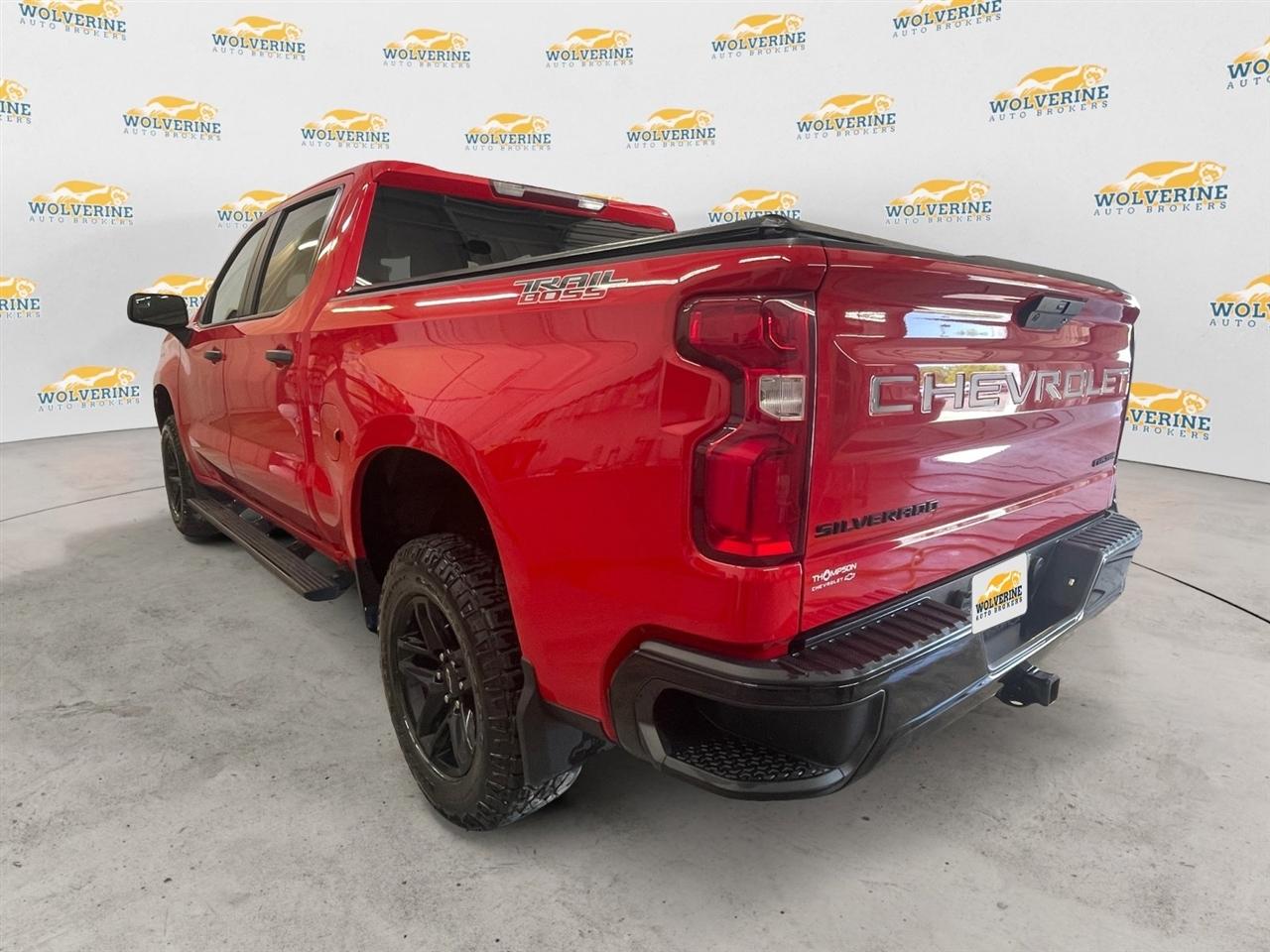 Chevrolet Silverado 1500 Limited Custom Trail Boss Crew Cab Long Box 4WD 2022