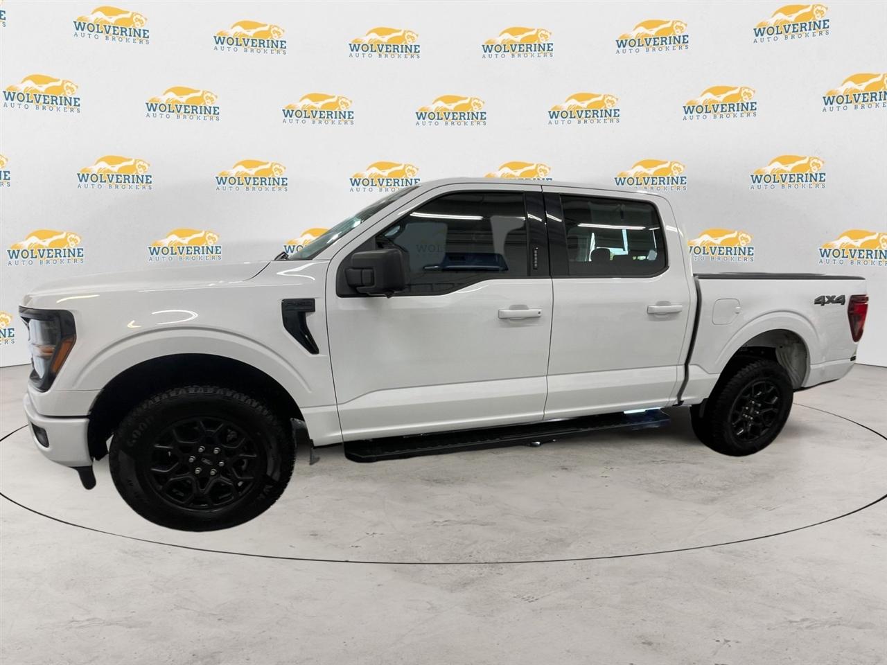 Ford F-150 XLT SuperCrew 4WD 2024