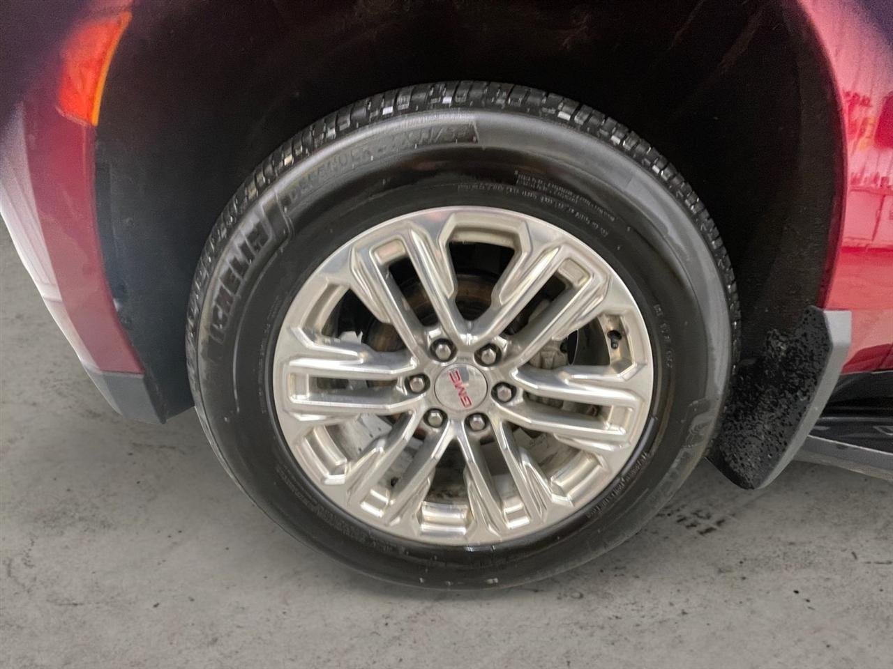 GMC Yukon SLT 4WD 2021