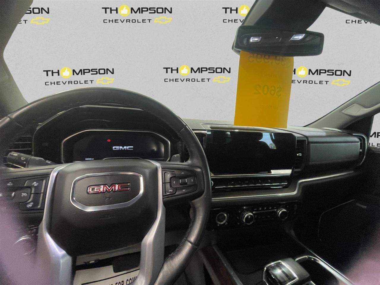GMC Sierra 1500 SLT Crew Cab 4WD 2022