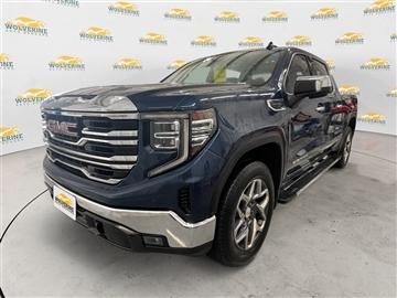 2022 GMC Sierra 1500 SLT Crew Cab 4WD