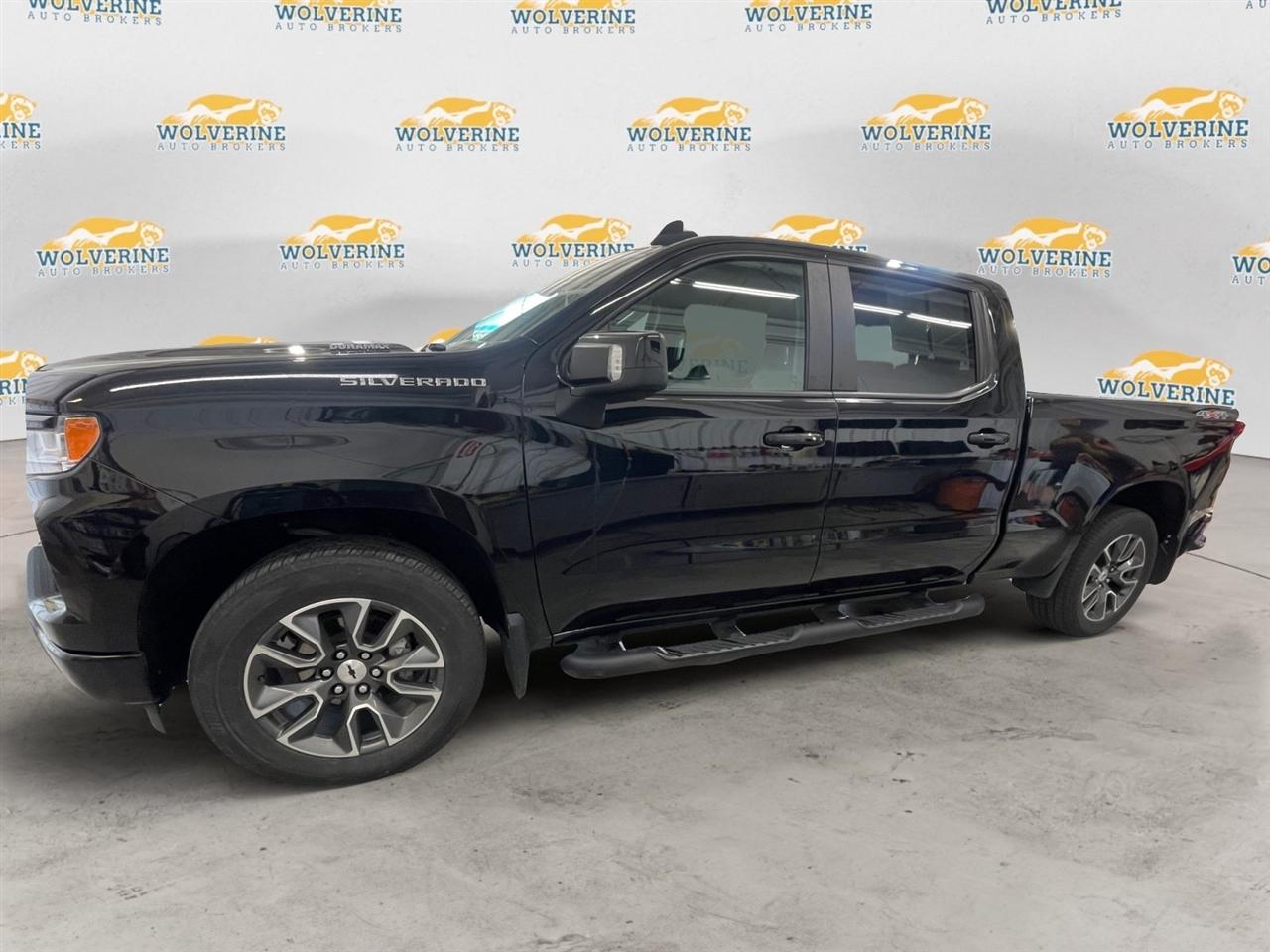Chevrolet Silverado 1500 RST Crew Cab 4WD 2024