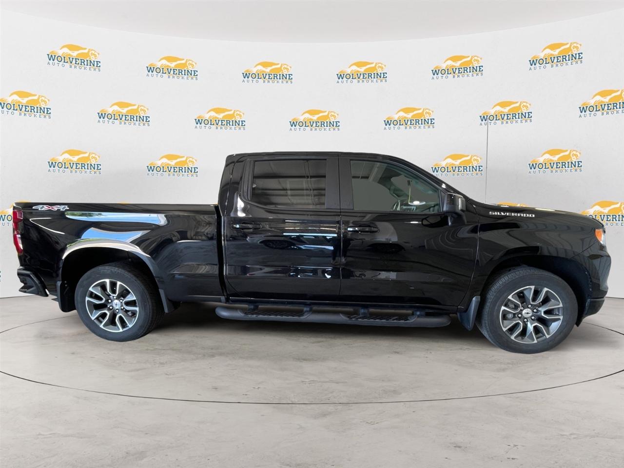 Chevrolet Silverado 1500 RST Crew Cab 4WD 2024