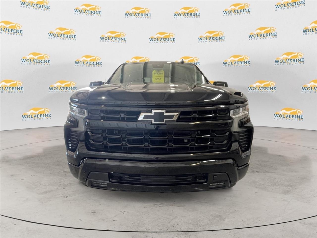 Chevrolet Silverado 1500 RST Crew Cab 4WD 2024