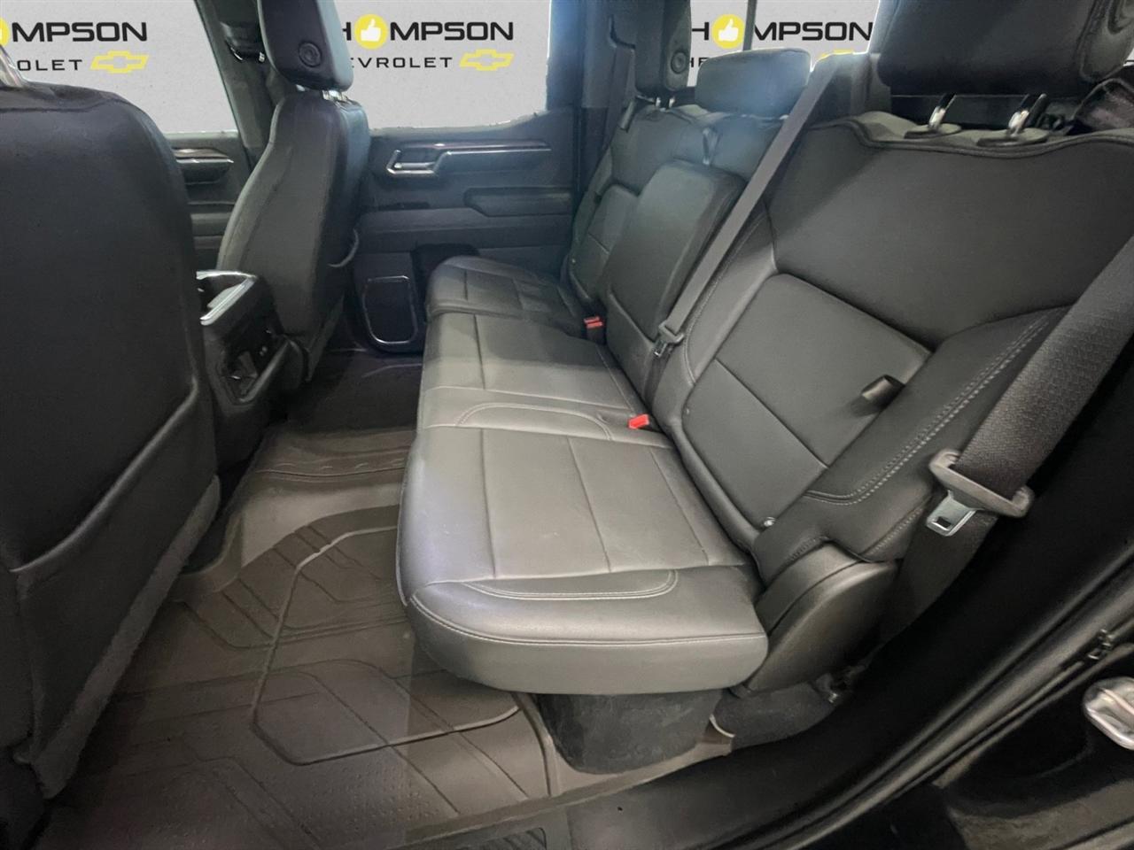 Chevrolet Silverado 1500 RST Crew Cab 4WD 2024