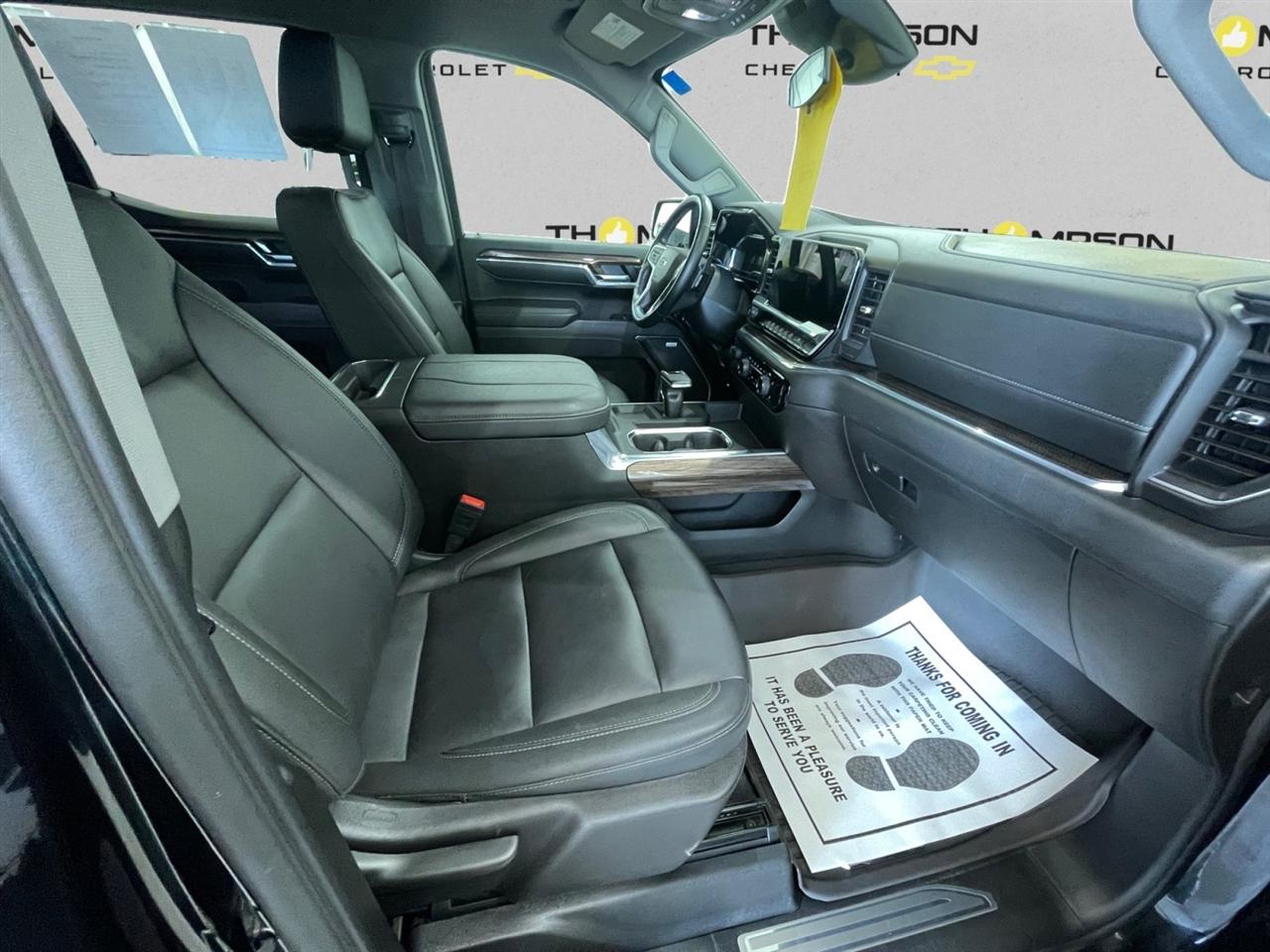 Chevrolet Silverado 1500 RST Crew Cab 4WD 2024
