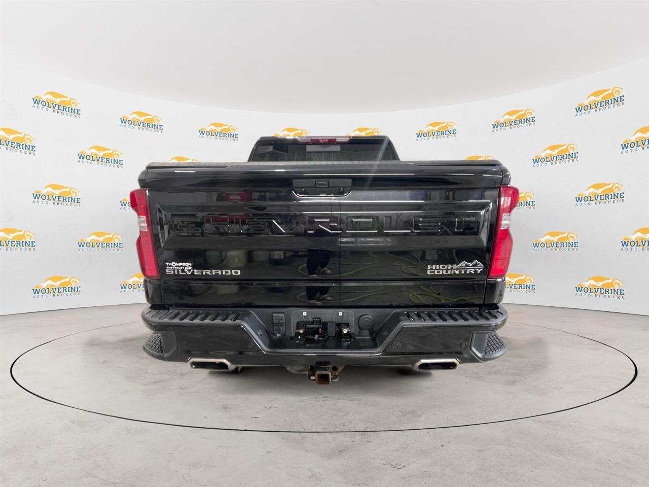 Chevrolet Silverado 1500 High Country Crew Cab 4WD 2021