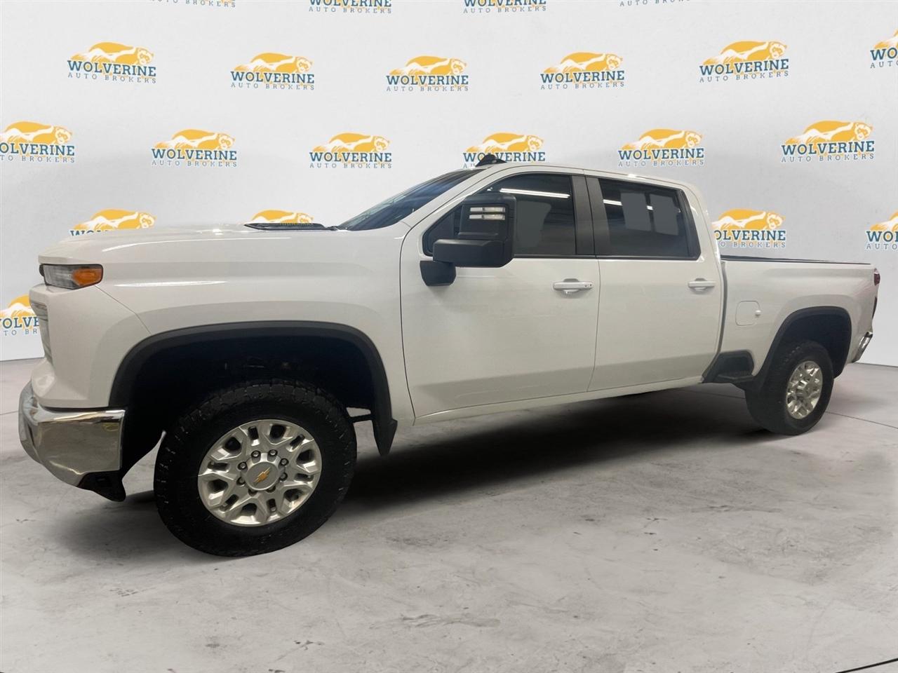 Chevrolet Silverado 3500HD LT Crew Cab 4WD 2024