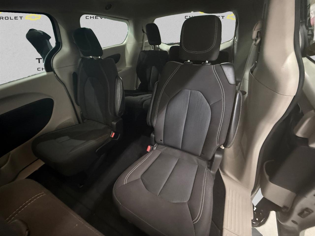 Chrysler Voyager LX 2023