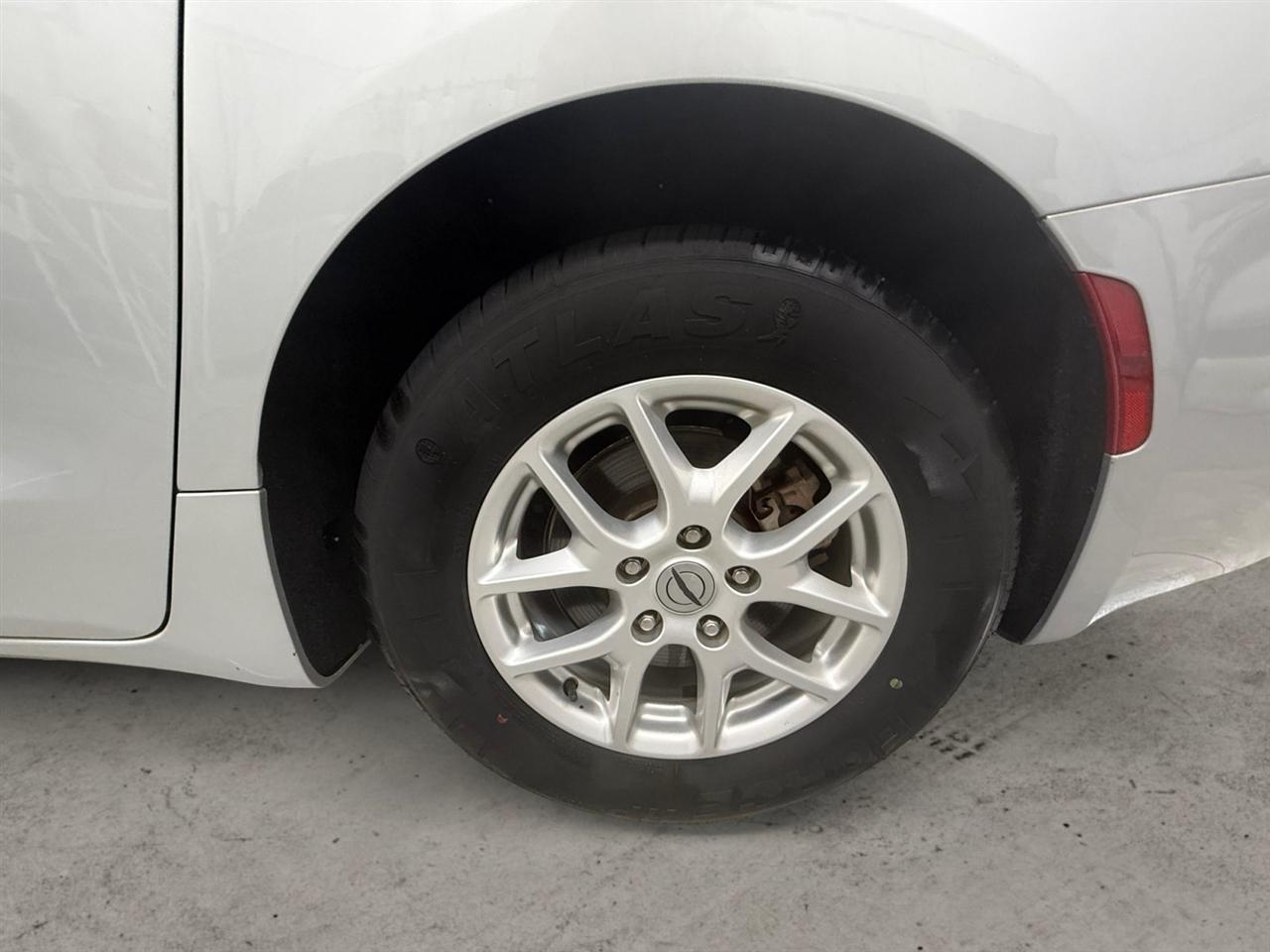 Chrysler Voyager LX 2023