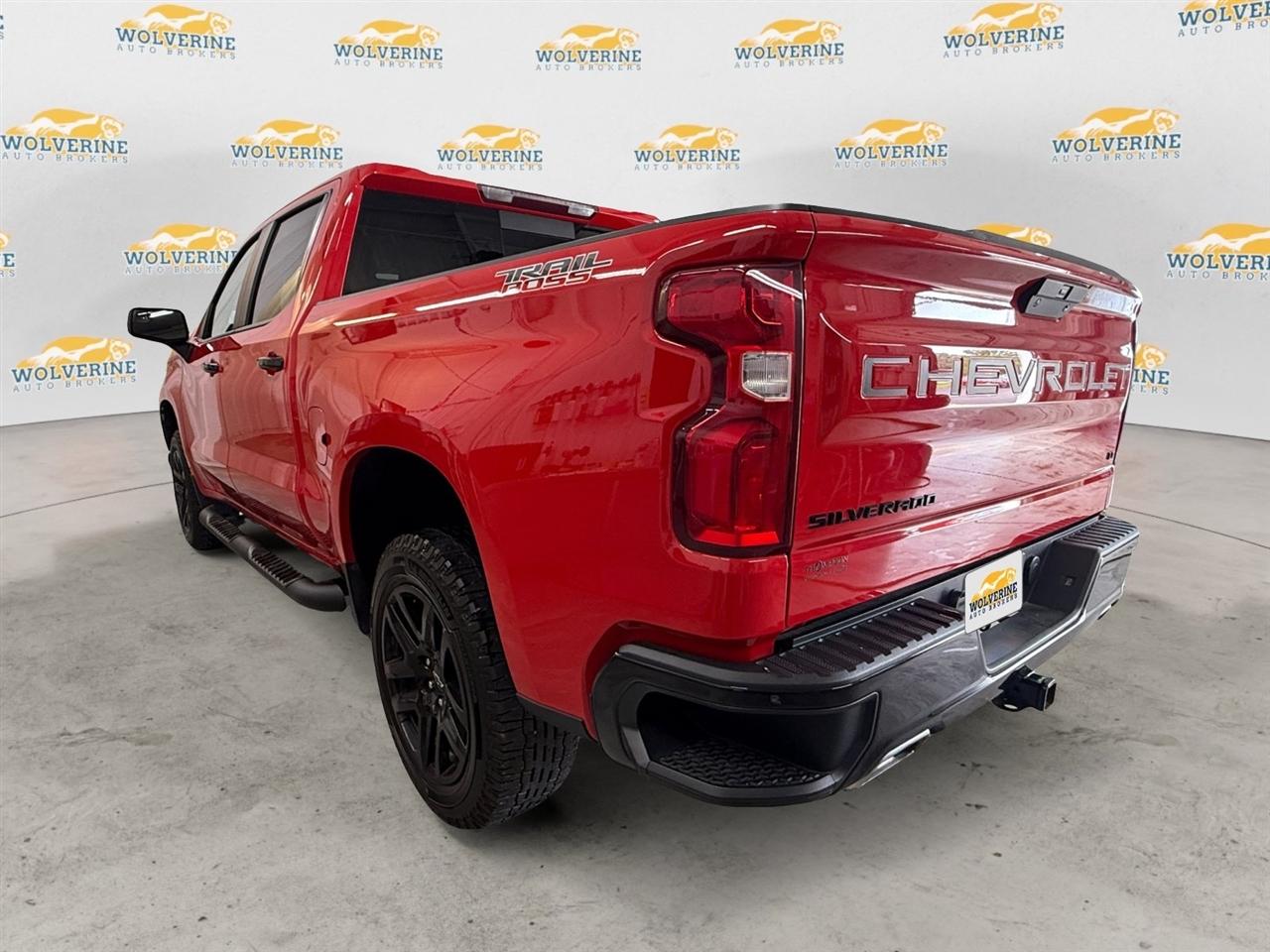 Chevrolet Silverado 1500 LT Trail Boss Crew Cab 4WD 2021