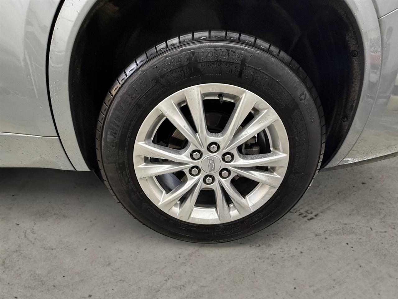 Cadillac XT6 Luxury AWD 2024