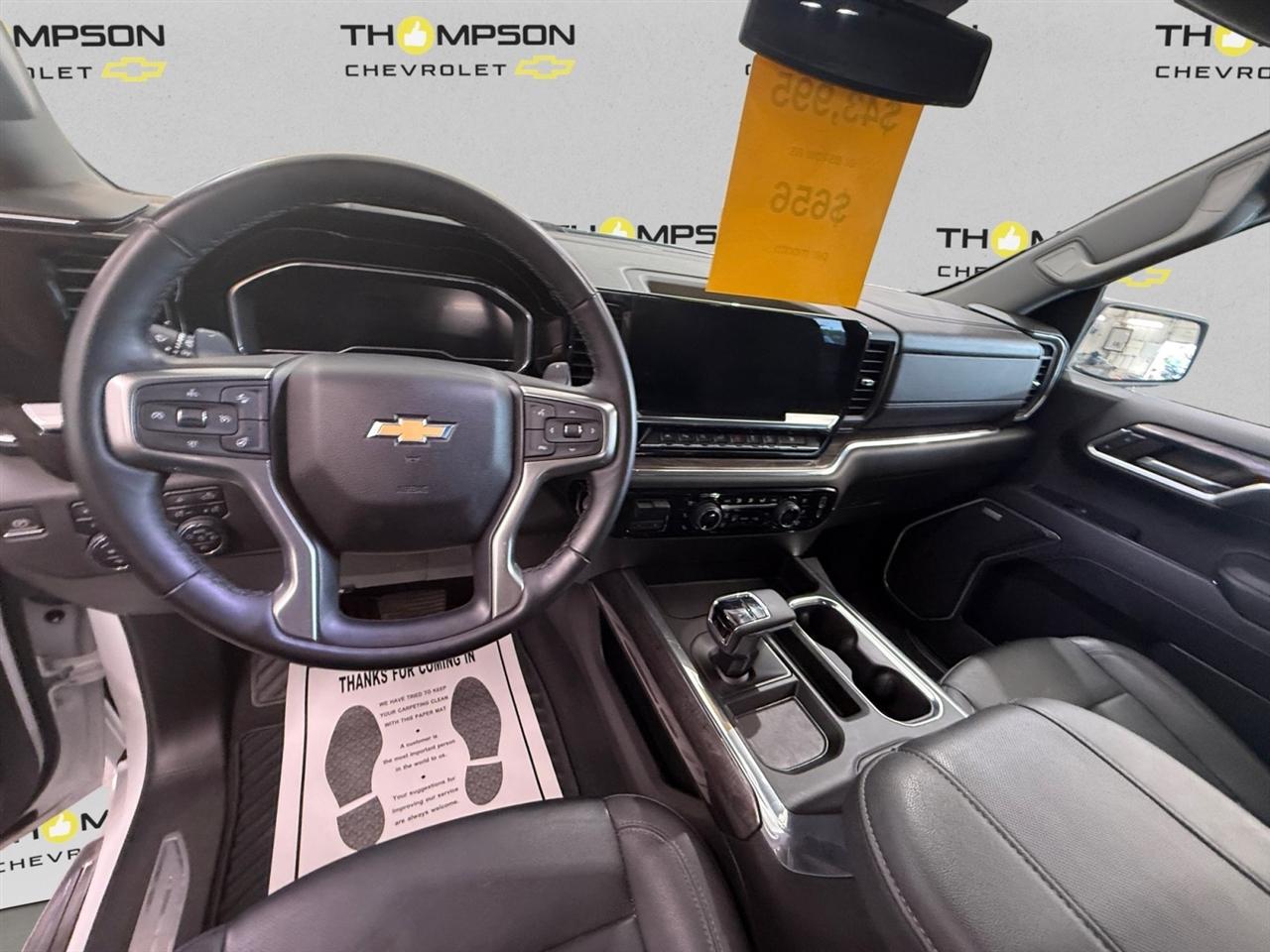 Chevrolet Silverado 1500 LTZ Crew Cab 4WD 2023