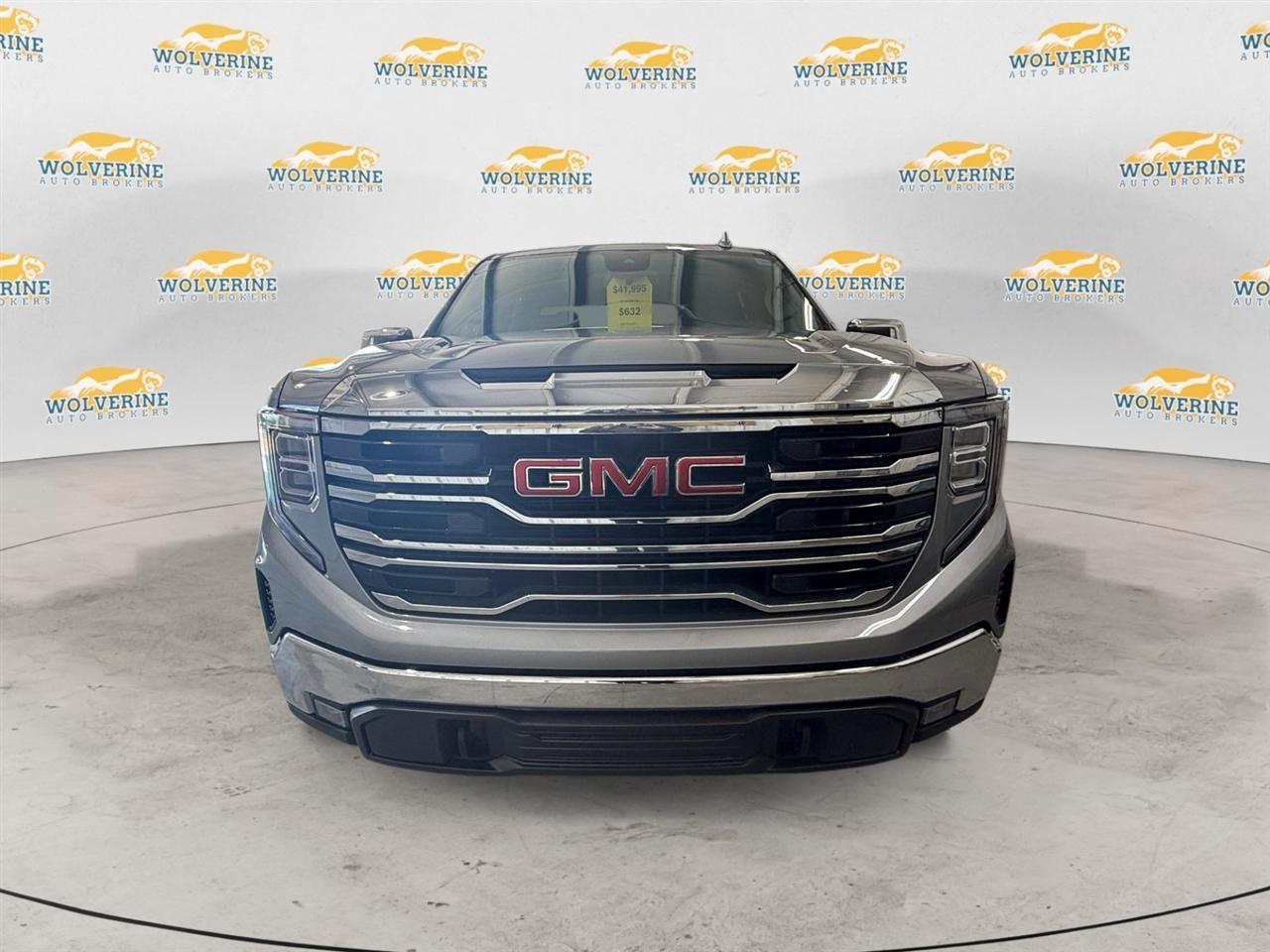 GMC Sierra 1500 SLT Crew Cab 4WD 2025