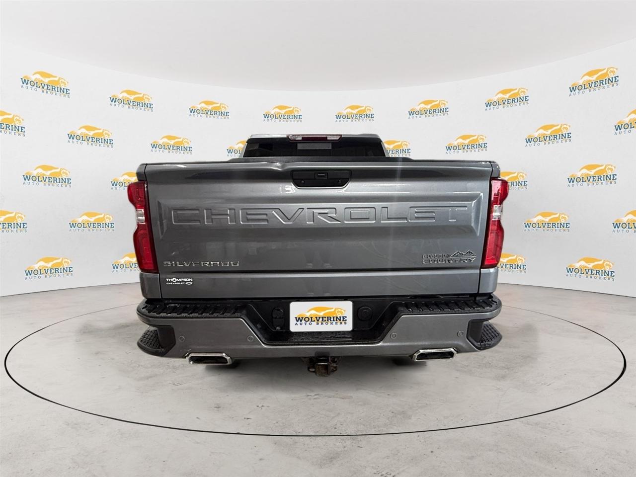 Chevrolet Silverado 1500 High Country Crew Cab 4WD 2021