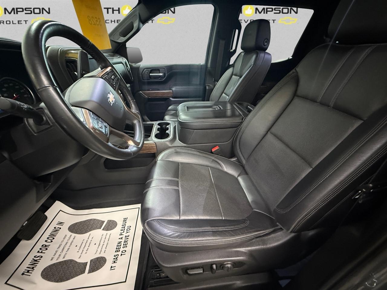 Chevrolet Silverado 1500 High Country Crew Cab 4WD 2021
