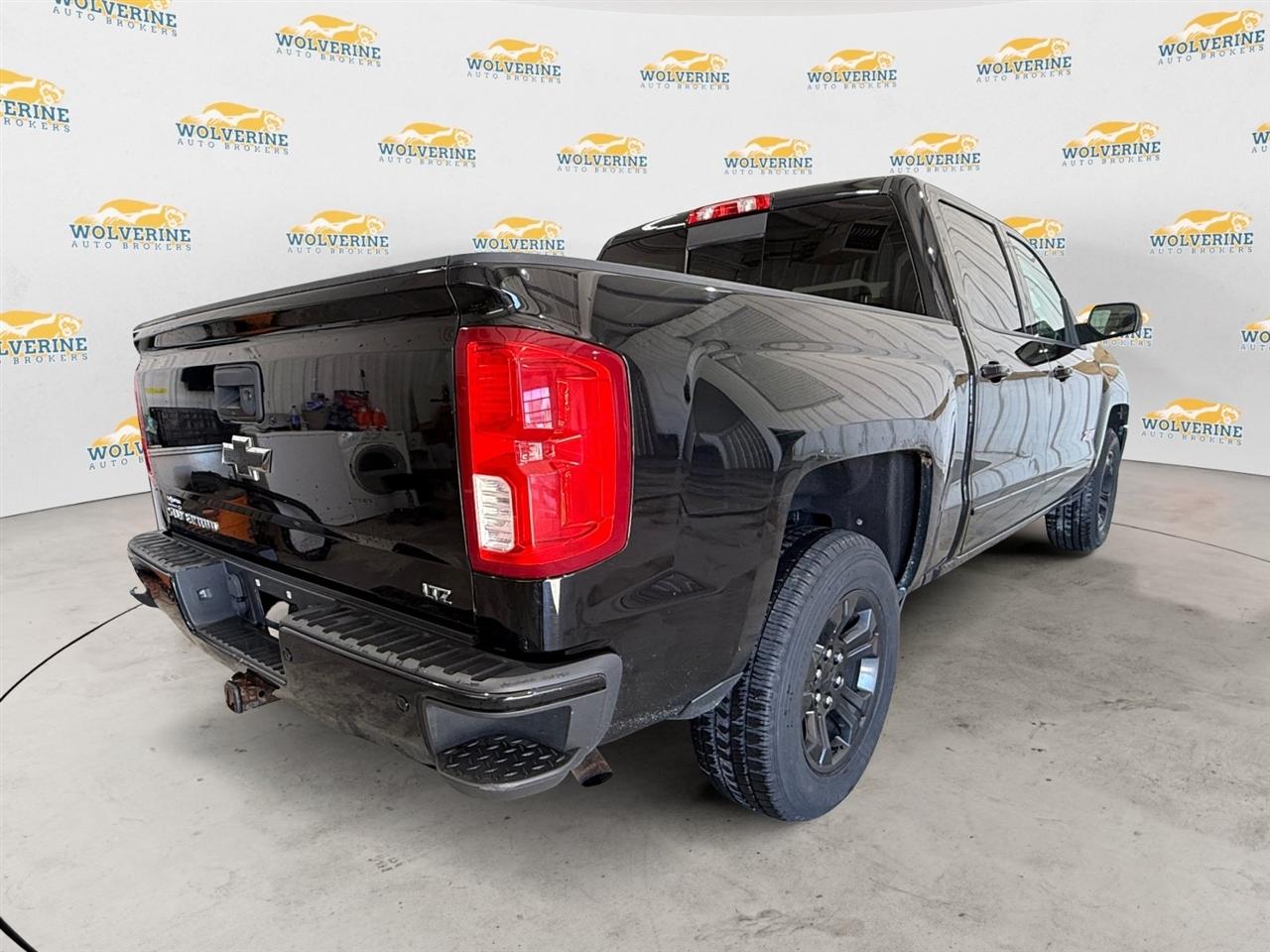 Chevrolet Silverado 1500 LTZ Crew Cab 4WD 2017