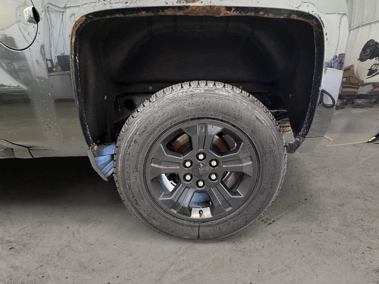 Chevrolet Silverado 1500 LTZ Crew Cab 4WD 2017