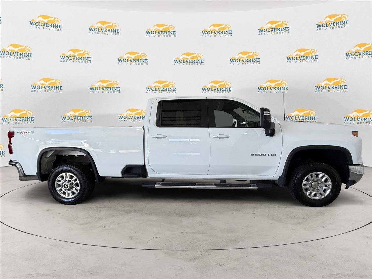 Chevrolet Silverado 2500HD LT Crew Cab Long Box 4WD 2025