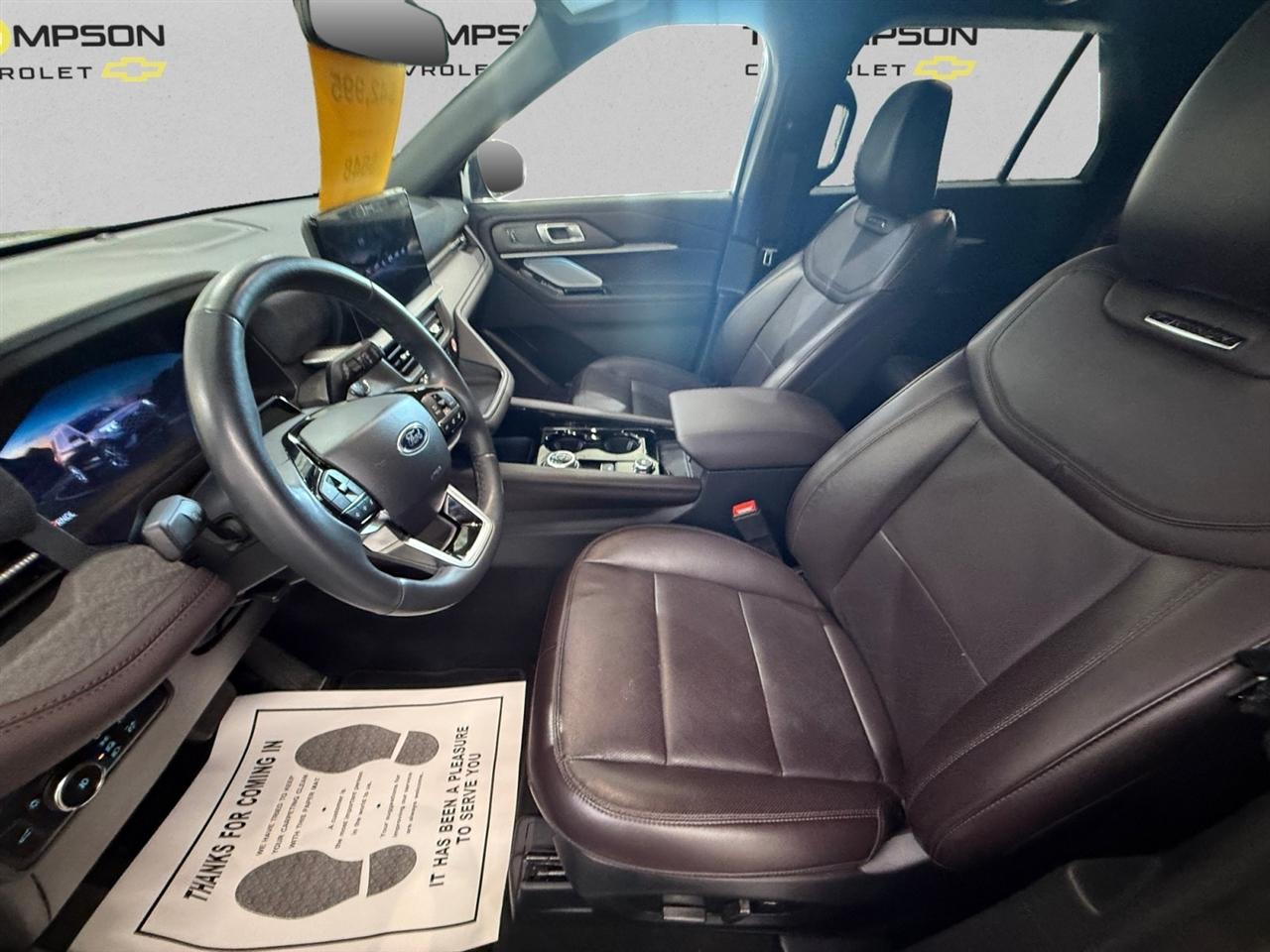 Ford Explorer Platinum AWD 2026