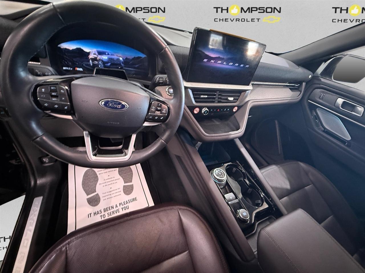 Ford Explorer Platinum AWD 2026