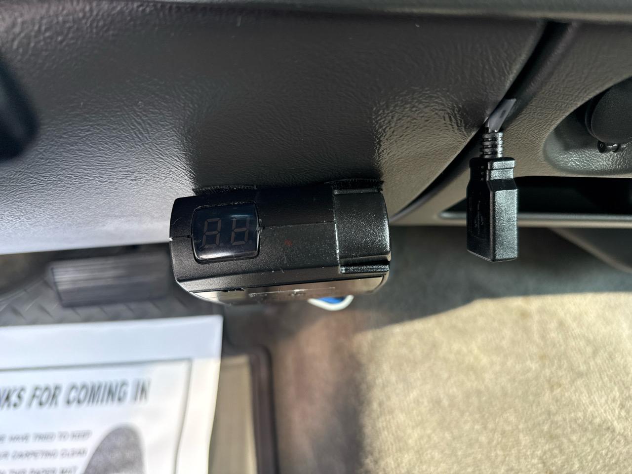 GMC Sierra 1500 Reg Cab 133.0" WB 4WD SLE 2005