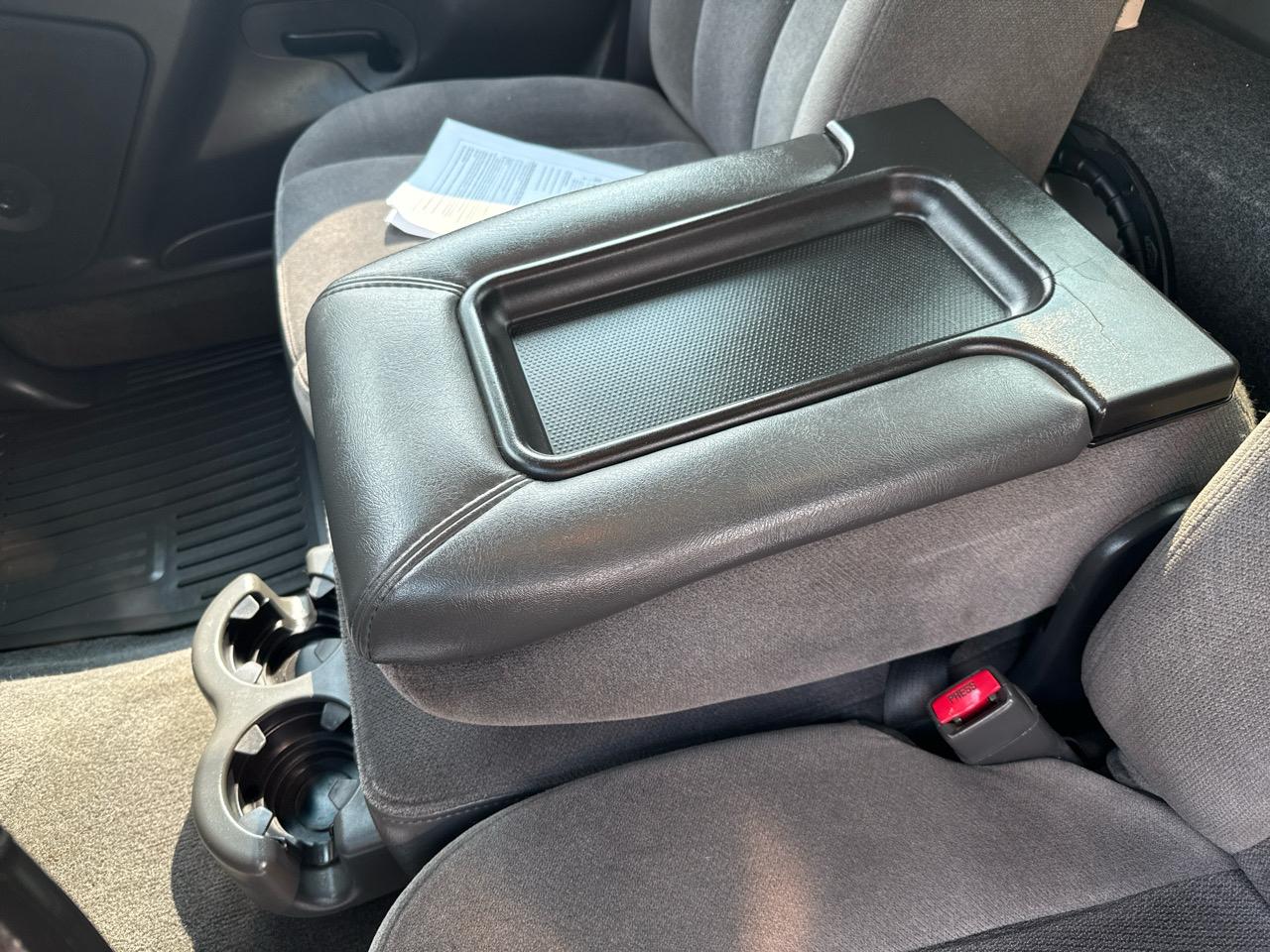 GMC Sierra 1500 Reg Cab 133.0" WB 4WD SLE 2005