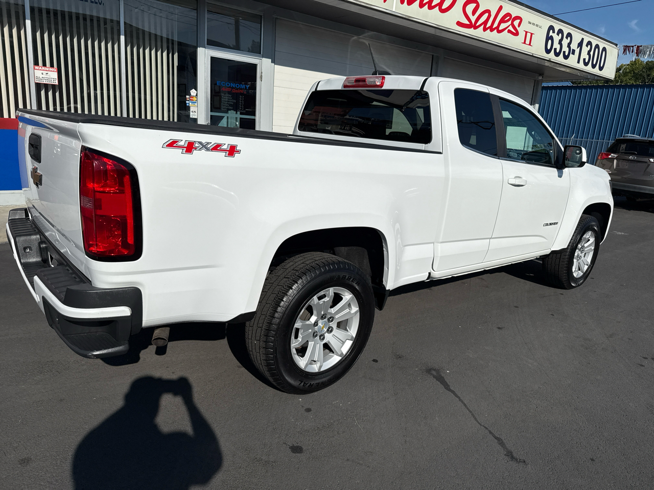 2020 Chevrolet Colorado LT photo 3