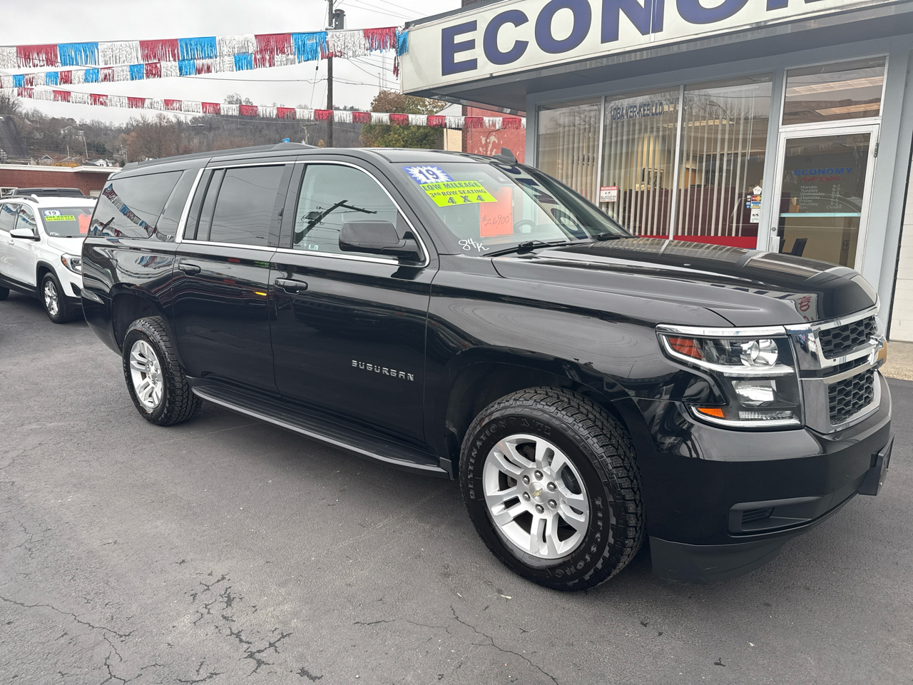 2019 Chevrolet Suburban 4WD 4dr 1500 LT