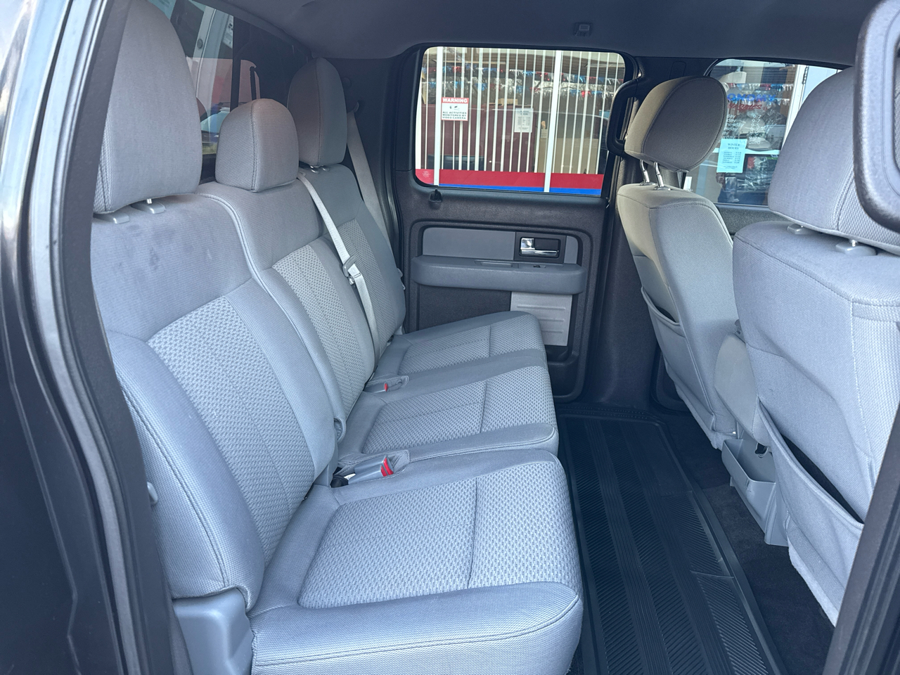 Ford F-150 4WD SuperCrew 145" XLT 2012