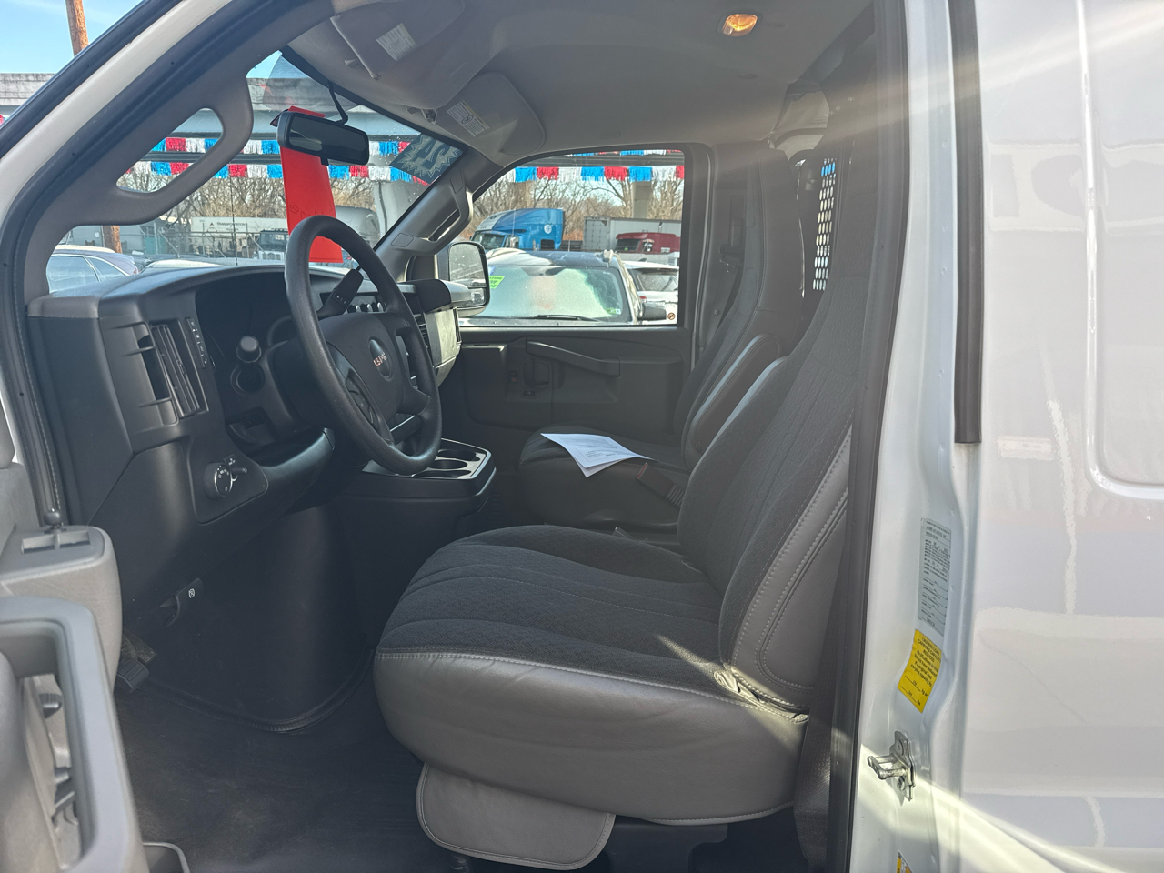 GMC Savana Cargo Van RWD 2500 135" 2024