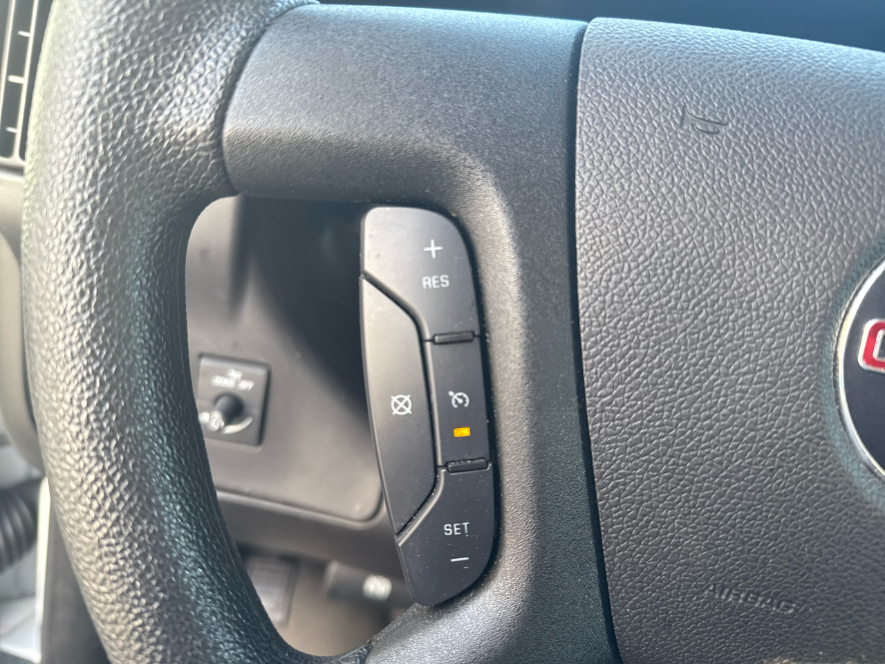 GMC Savana Cargo Van RWD 2500 135" 2024