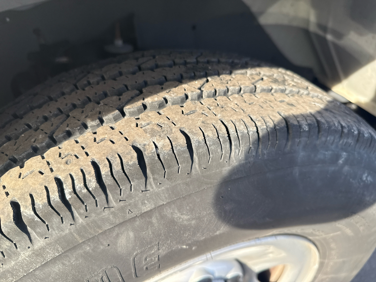 GMC Savana Cargo Van RWD 2500 135" 2024