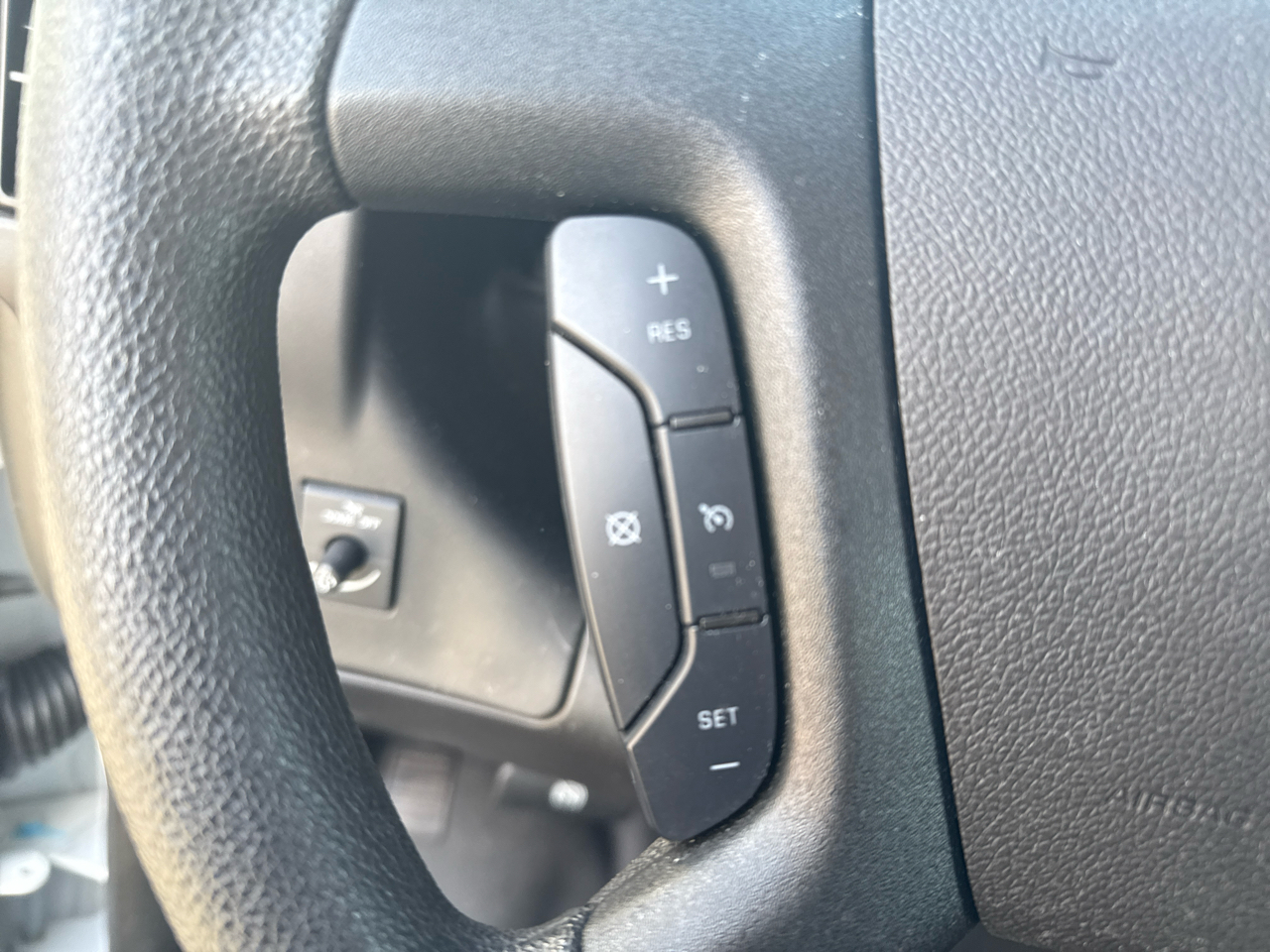 GMC Savana Cargo Van RWD 2500 135" 2024