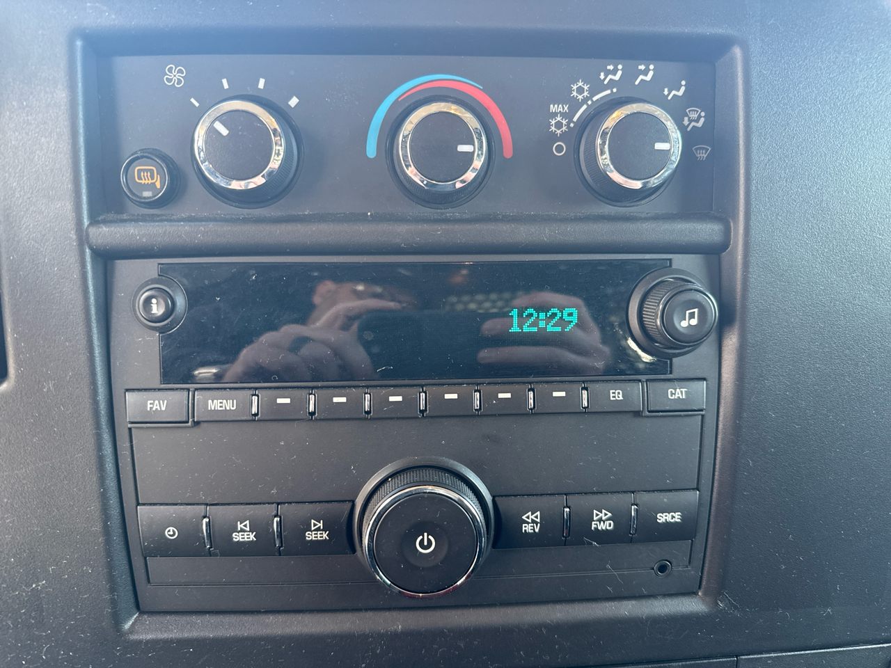 GMC Savana Cargo Van RWD 2500 135" 2024