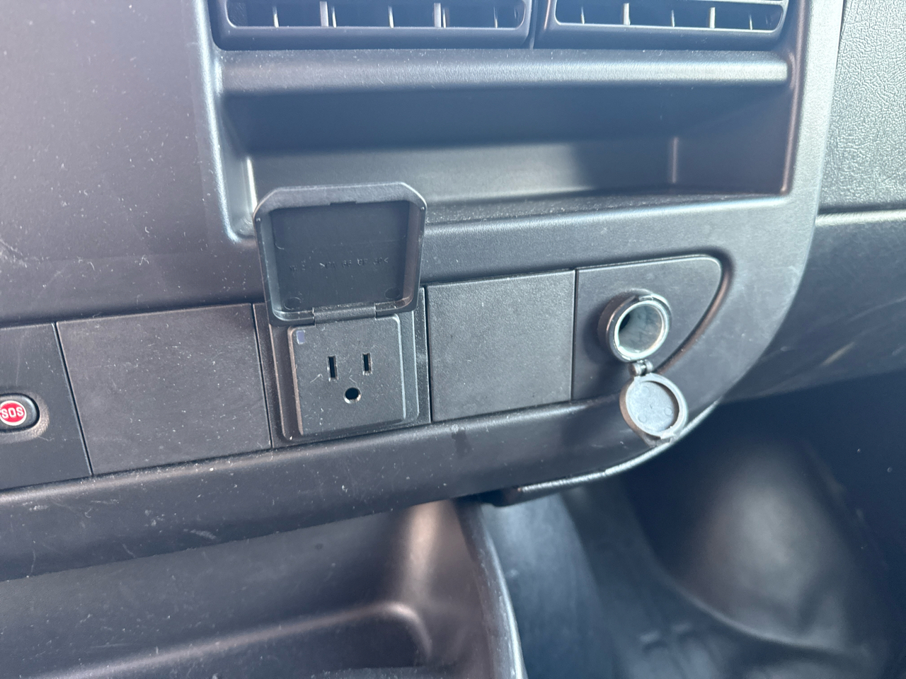 GMC Savana Cargo Van RWD 2500 135" 2024