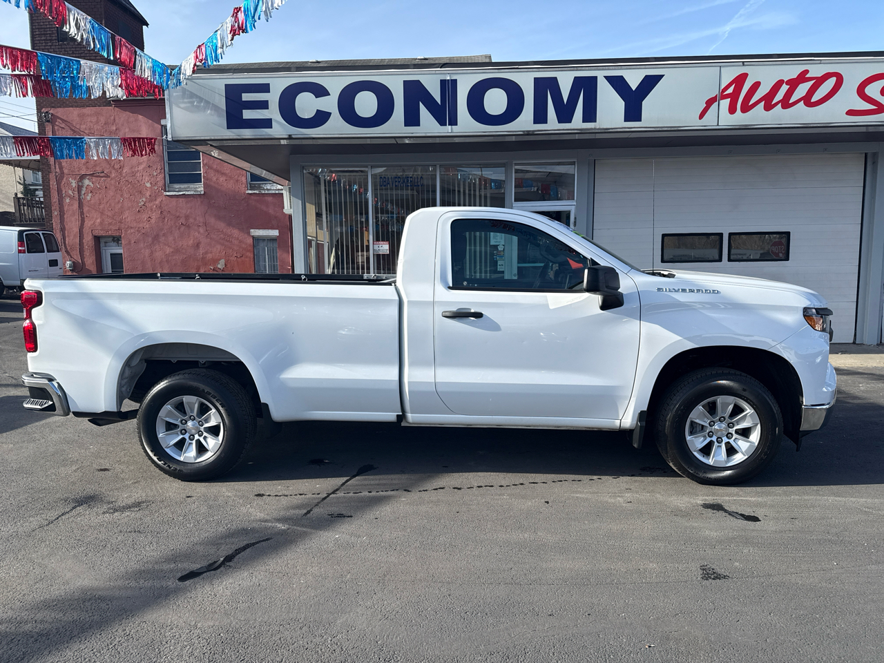 Chevrolet Silverado 1500 2WD Reg Cab 140" Work Truck 2024
