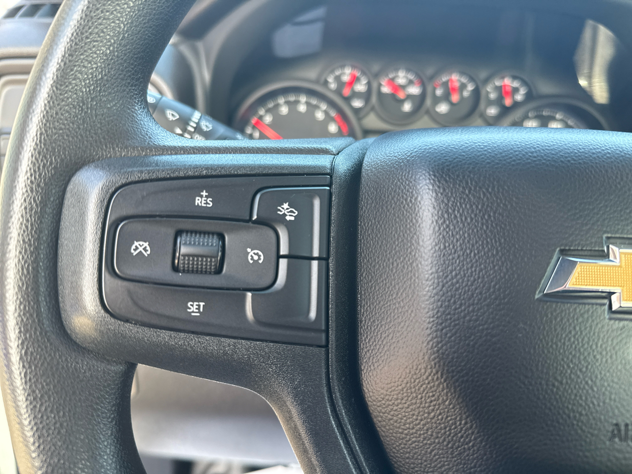 Chevrolet Silverado 1500 2WD Reg Cab 140" Work Truck 2024