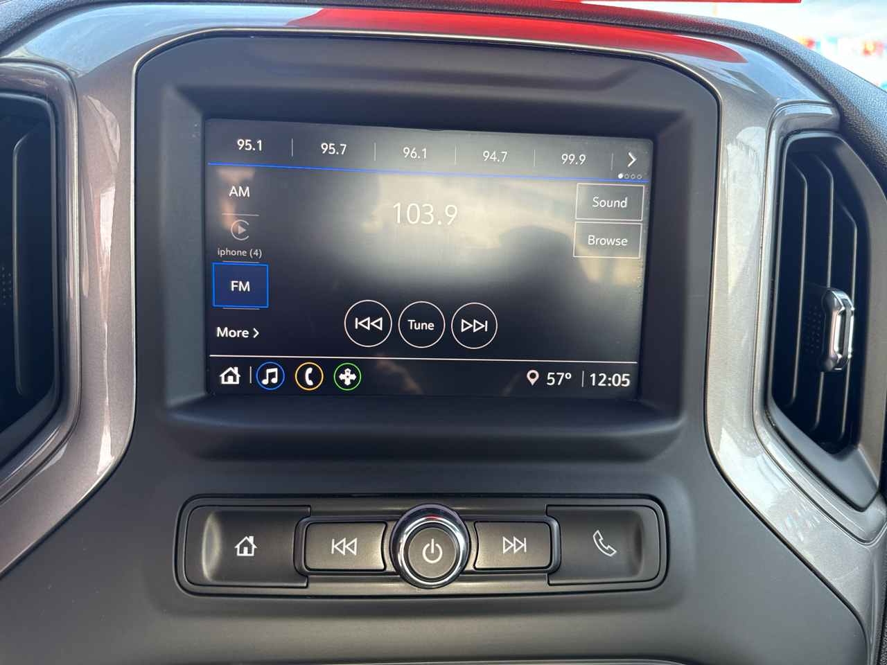 Chevrolet Silverado 1500 2WD Reg Cab 140" Work Truck 2024