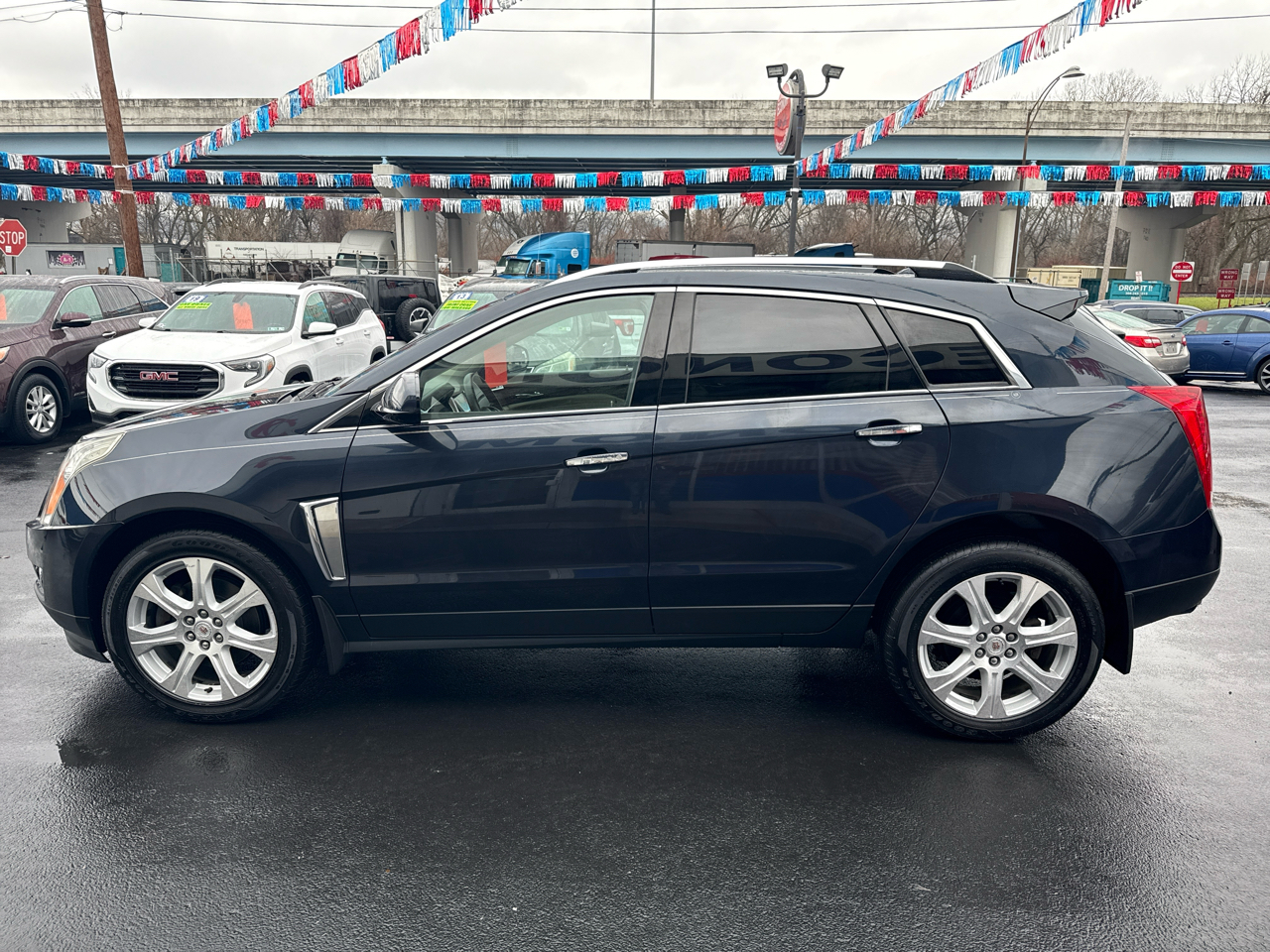 Cadillac SRX AWD 4dr Performance Collection 2016