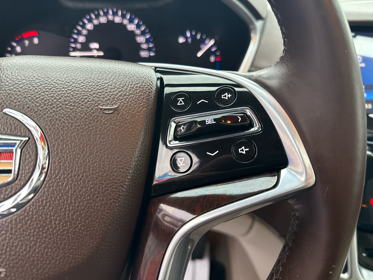 Cadillac SRX AWD 4dr Performance Collection 2016