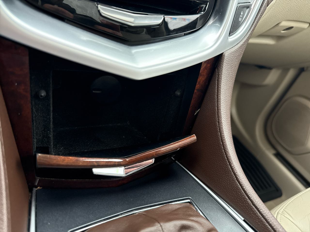 Cadillac SRX AWD 4dr Performance Collection 2016