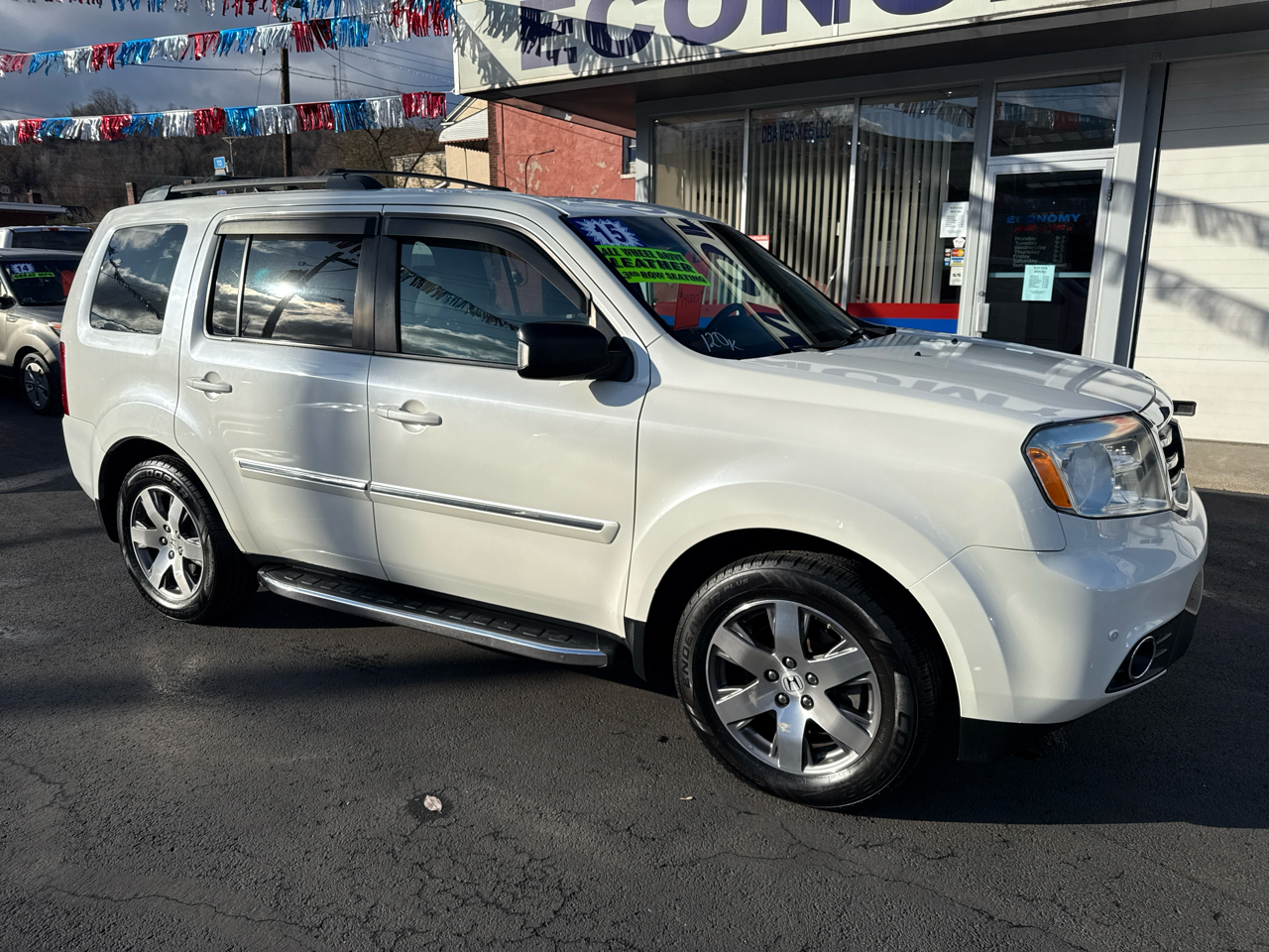 2015 Honda Pilot 4WD 4dr Touring w/RES & Navi