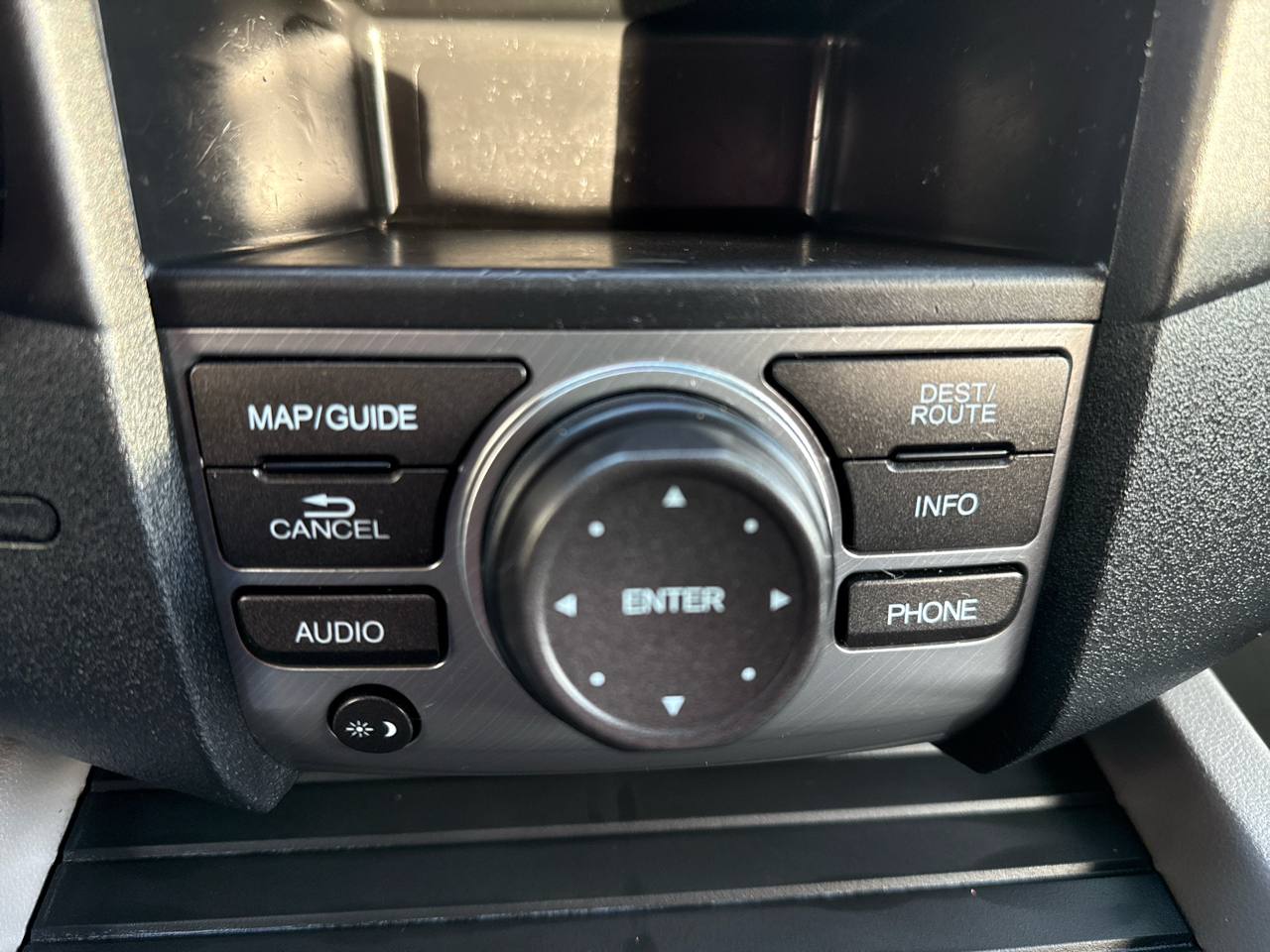 Honda Pilot 4WD 4dr Touring w/RES & Navi 2015