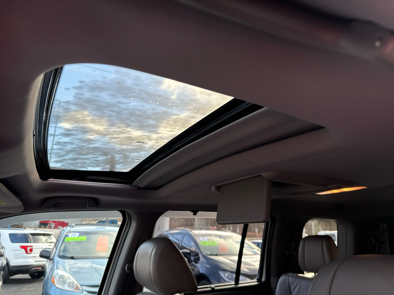 Honda Pilot 4WD 4dr Touring w/RES & Navi 2015