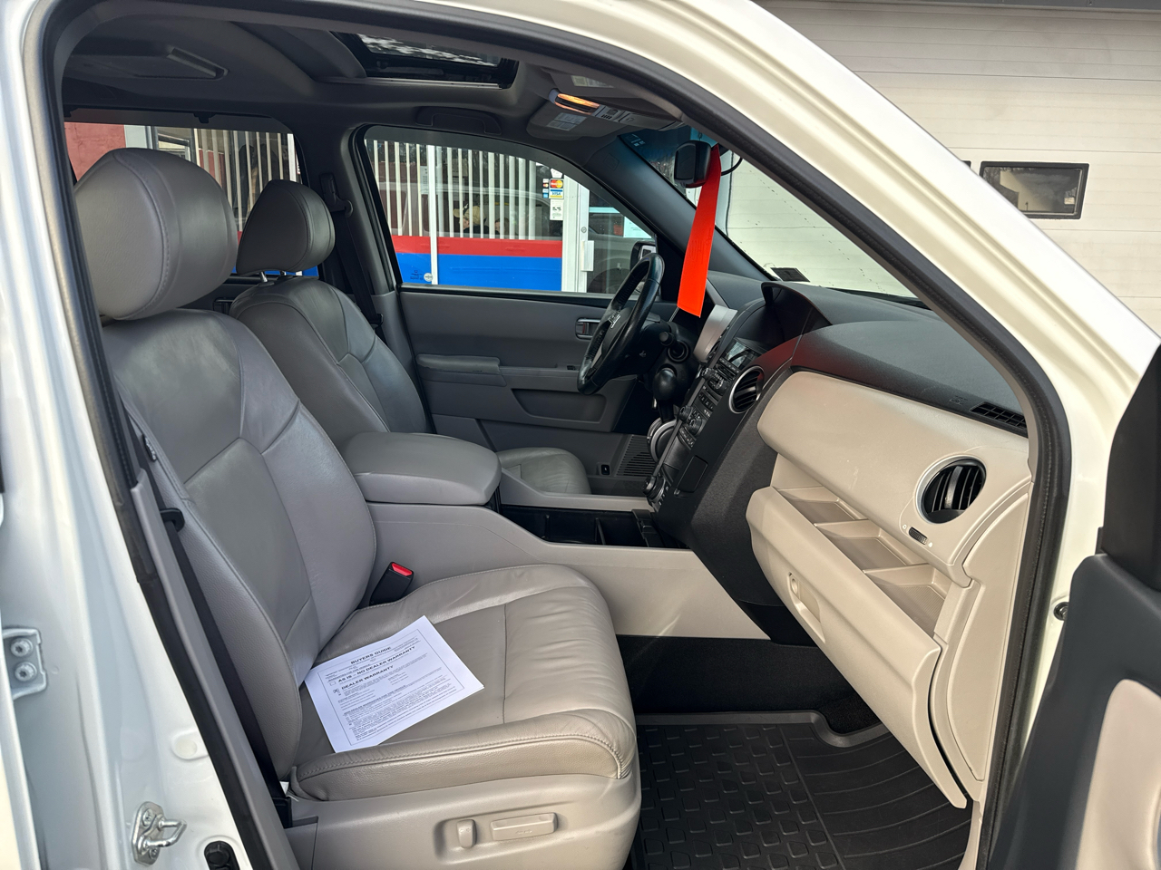 Honda Pilot 4WD 4dr Touring w/RES & Navi 2015