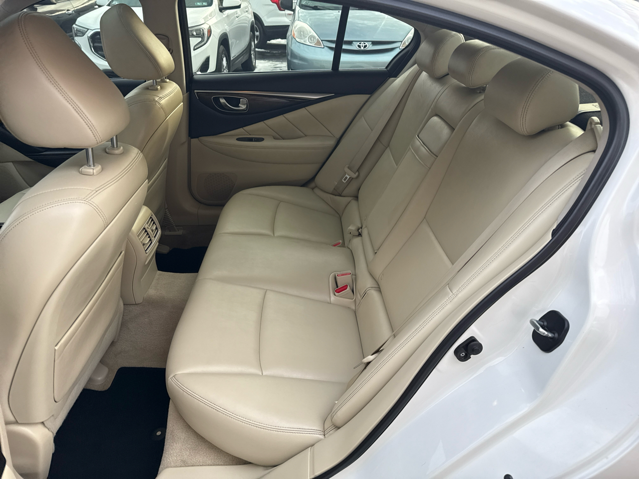 Infiniti Q50 3.0t LUXE AWD 2018