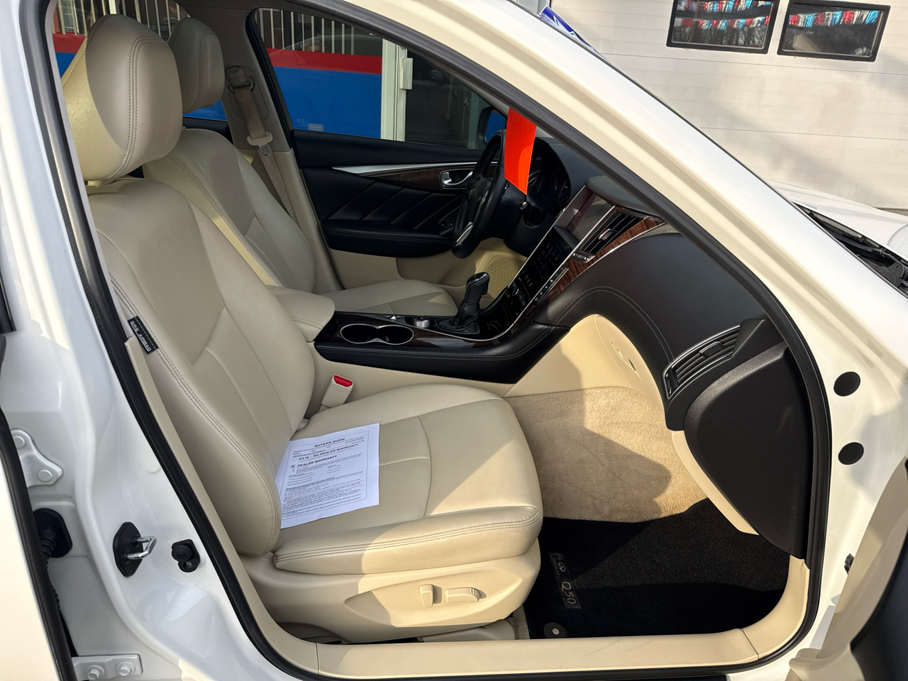 Infiniti Q50 3.0t LUXE AWD 2018