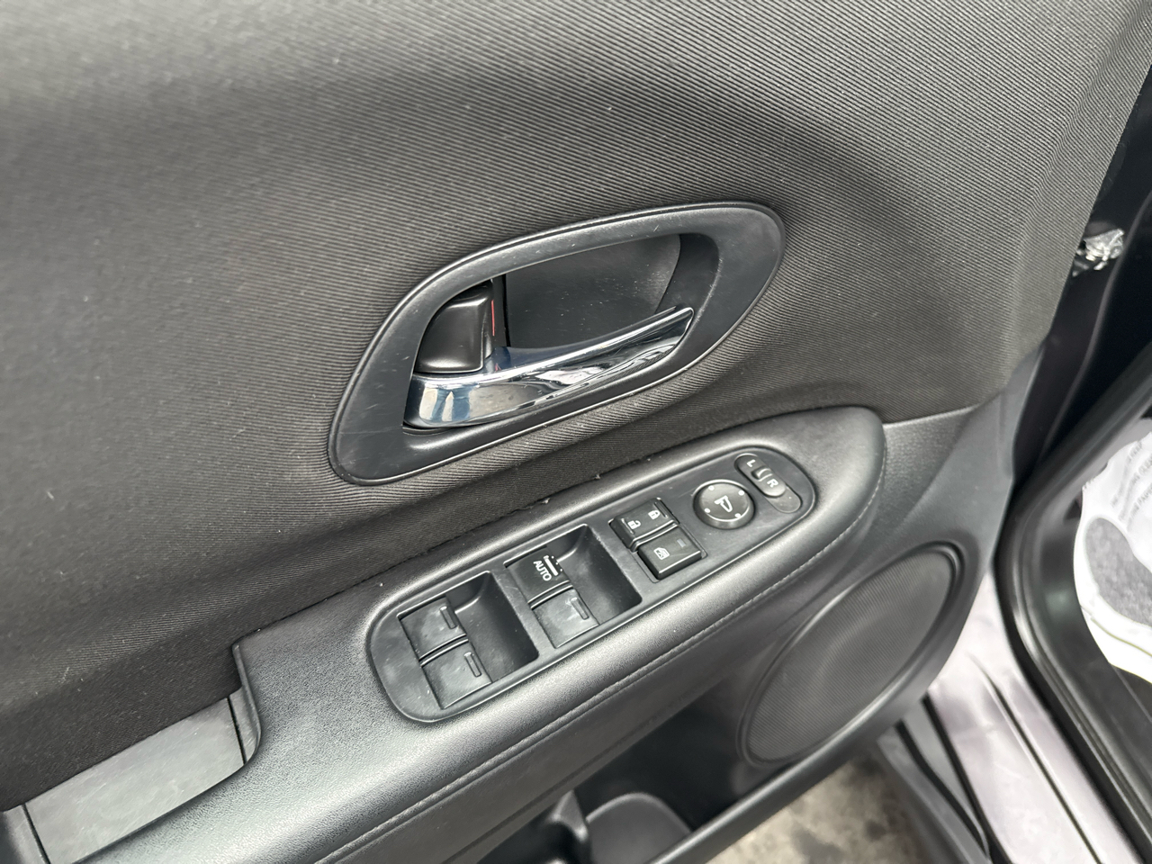 Honda HR-V AWD 4dr CVT LX 2016